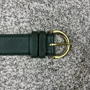 Coach | Accessories | Coach Vintage Bottle Green Leather  display picture 1
